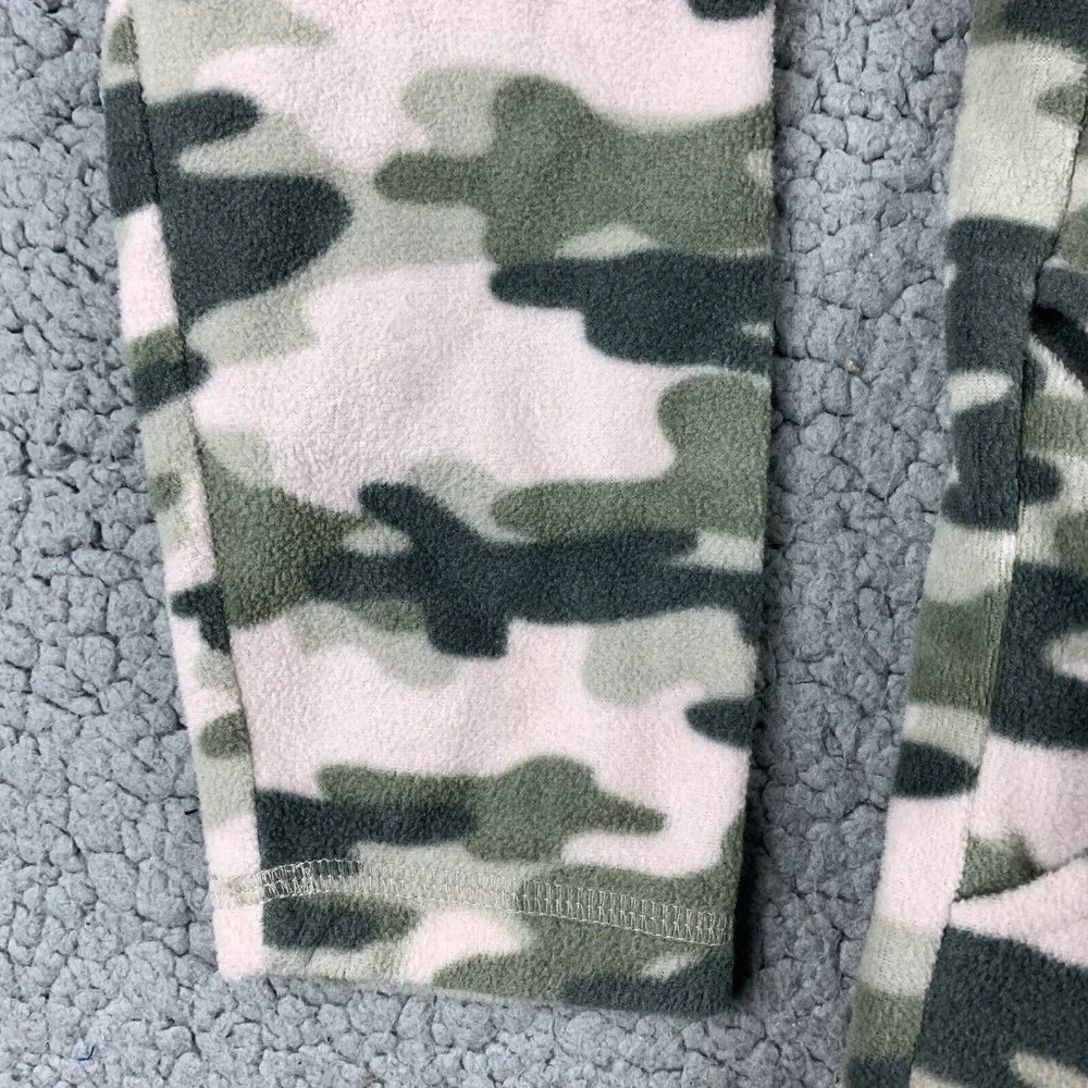 The Children's Place Camo Fleece Sweater 1/4 Zip Pullover Girls Size Large 10-12